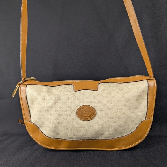 Vintage Gucci Tan and Cream Women's Shoulder Bag - Picture 10 of 16